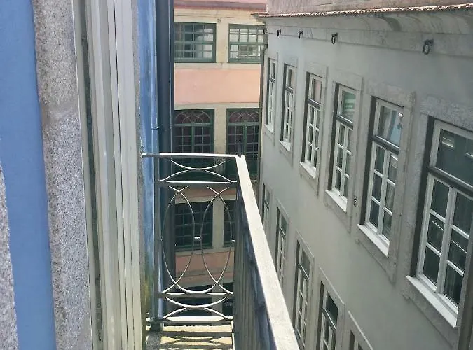 Porta De Sao Bento *